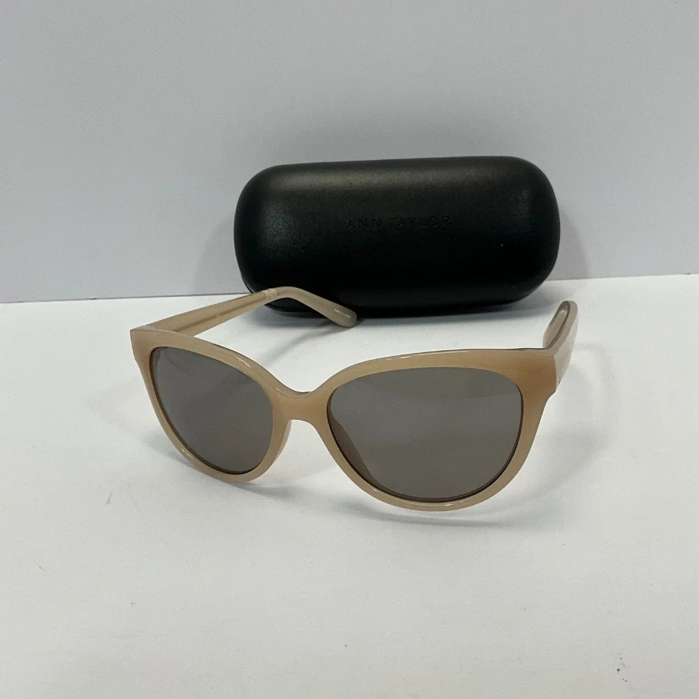 Ann Taylor elevate your